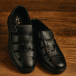 Refined Hand-Stitched Leather Sacchi Shies